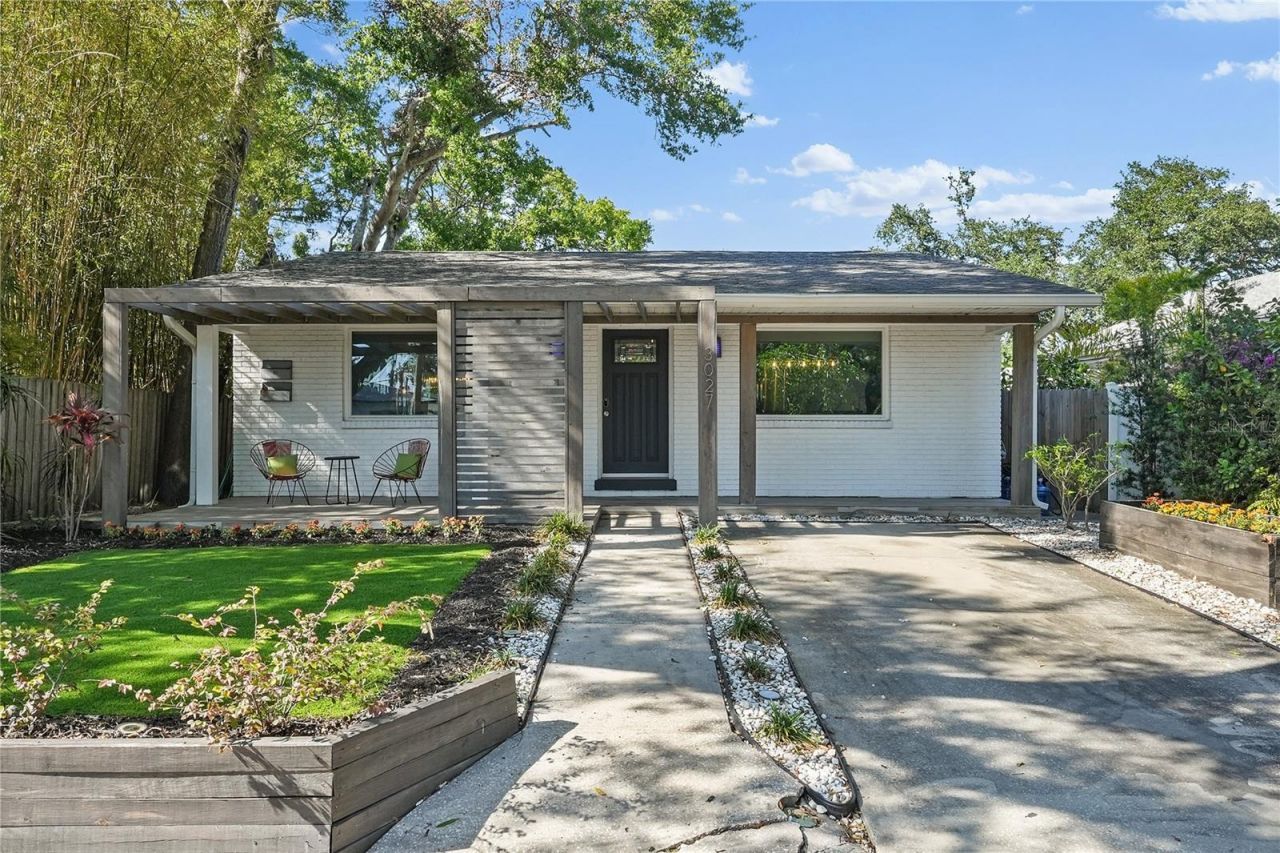 3027 Burlington Avenue N, Saint Petersburg, FL 33713 Photo