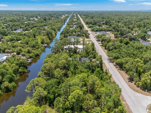 2042 COMO STREET , PORT CHARLOTTE, FL 33948