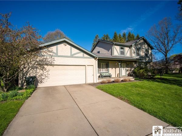 28 Westminster Drive , Jamestown, NY 14701