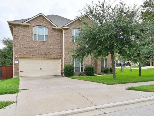 100 Lake Mineral Wells DR, Georgetown, TX 78628