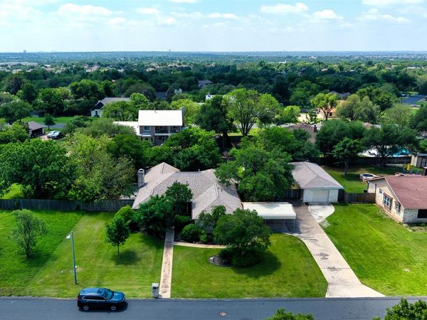3805 Carmel DR , Round Rock, TX 78681