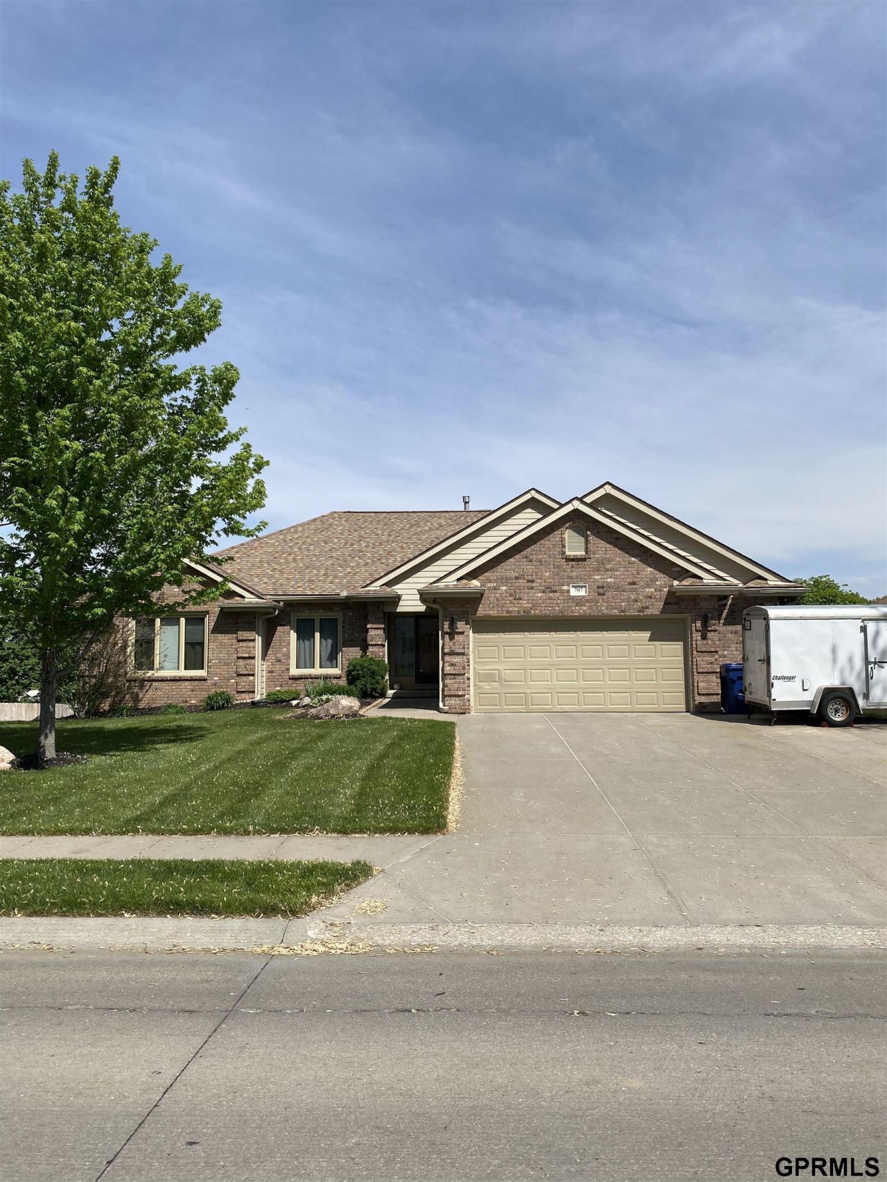 707 N Madison Street, Papillion, NE 68046 Main Photo
