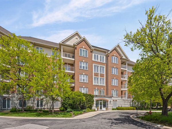 640 Robert York Avenue, Unit 303, Deerfield, IL 60015
