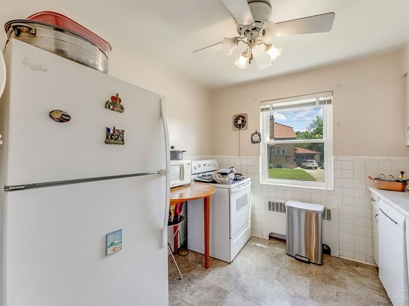 4605 Glenway Avenue, Green Township, OH 45238 Photo 6