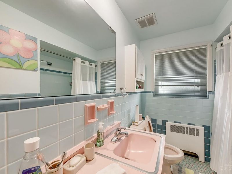 4605 Glenway Avenue, Green Township, OH 45238 Photo 7