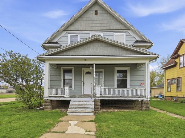 502 ADAMS STREET, Neenah, WI 54956