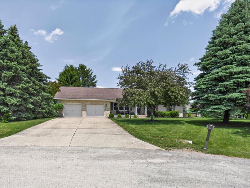 12 Hampton Court, Washington Court House, OH 43160 Photo 2
