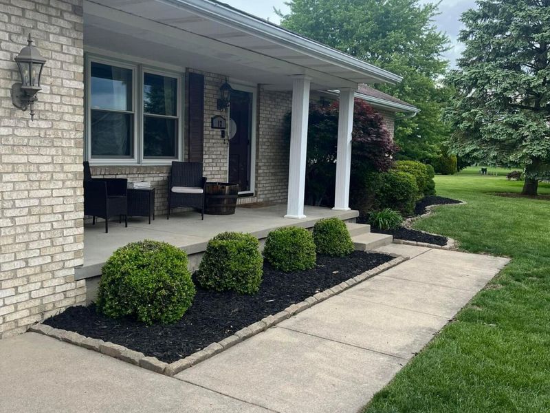 12 Hampton Court , Washington Court House, OH 43160 Photo 3