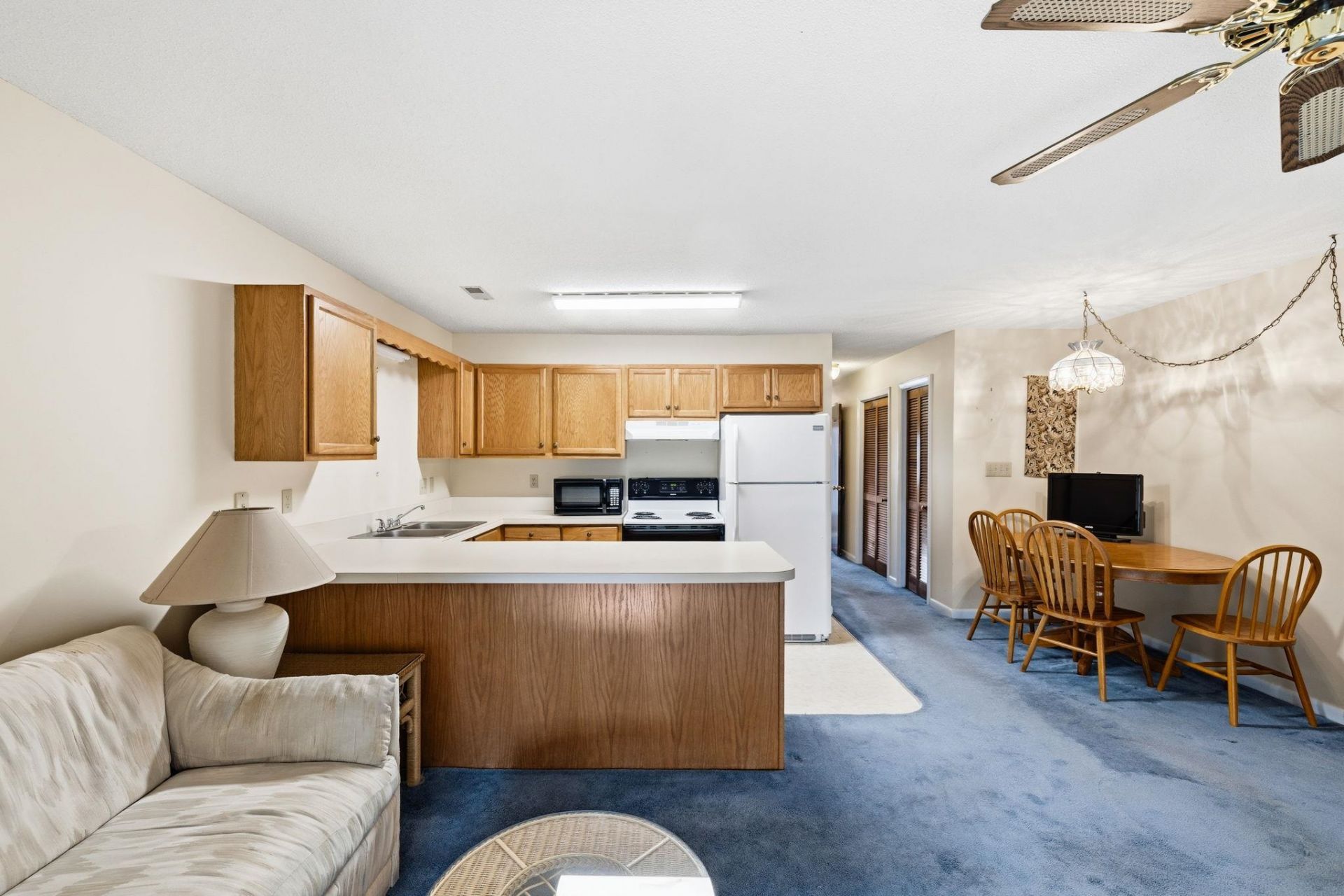 510 Fairwood Lakes Ln.  Photo 8