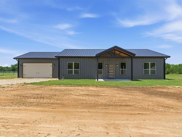 2501 Cowley Road, Whitt, TX 76490