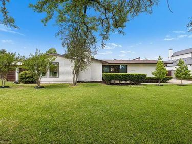 7415 Azalea Lane, Dallas, TX 75230