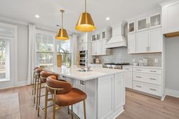 2008 Riverbend Drive photo 4