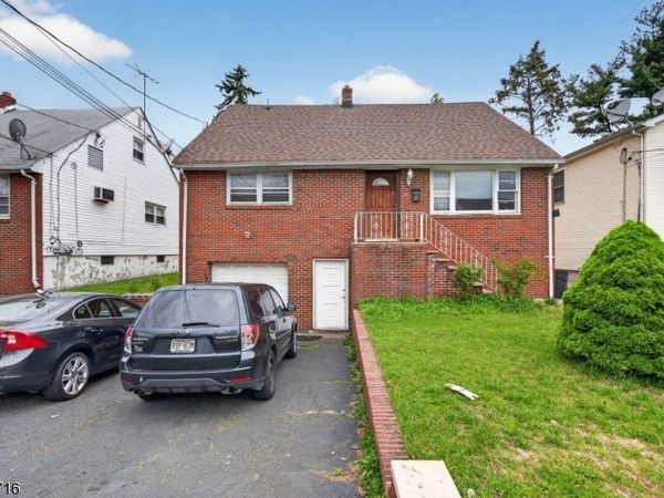 65 Crosby Ave, Paterson, NJ 07502