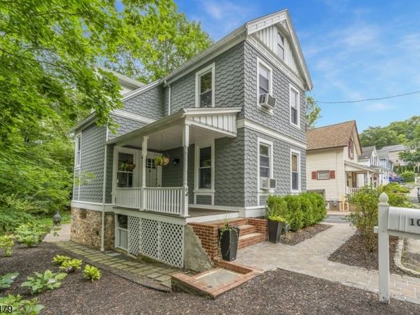 10 Thompson St, Bernardsville, NJ 07924