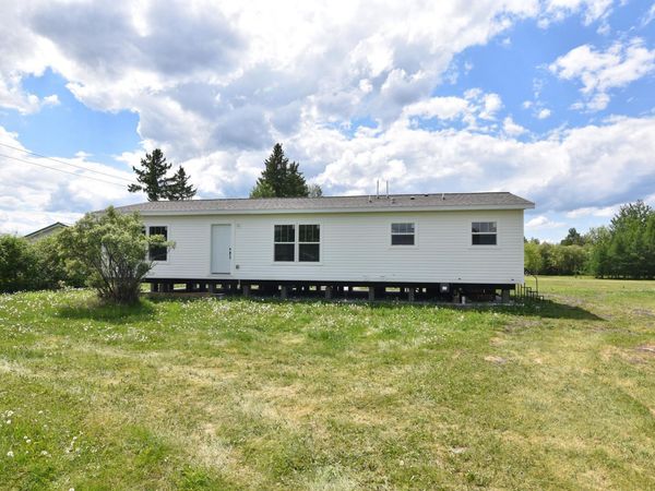 319 3rd Avenue SW, Baudette, MN 56623