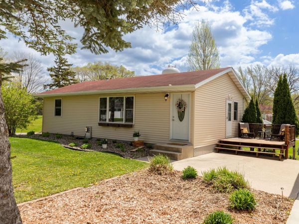 3118 Rose Heights Drive SE, Rochester, MN 55904