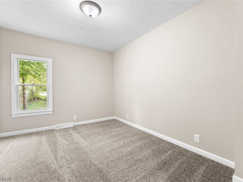 244 Keenan Avenue, Cuyahoga Falls, OH 44221 Photo 13