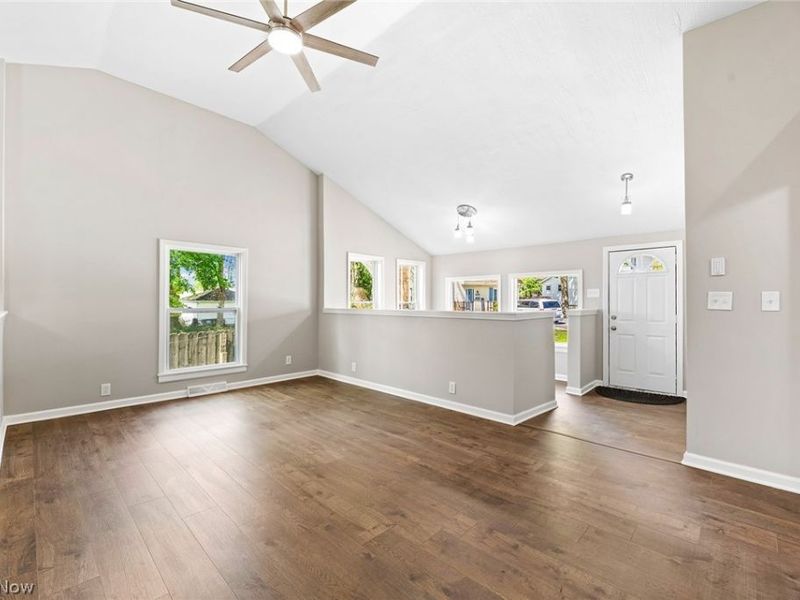 244 Keenan Avenue, Cuyahoga Falls, OH 44221 Photo 5