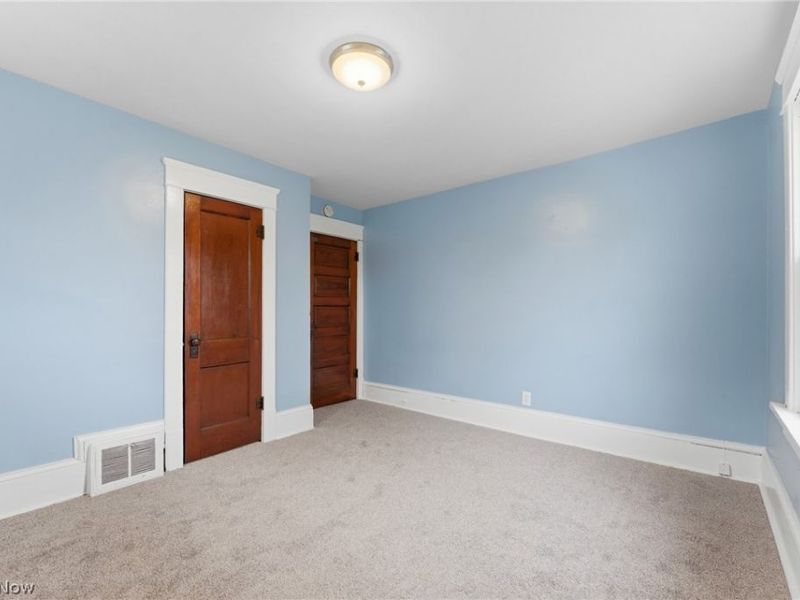 329 Girard Avenue NE, Canton, OH 44704 Photo 21