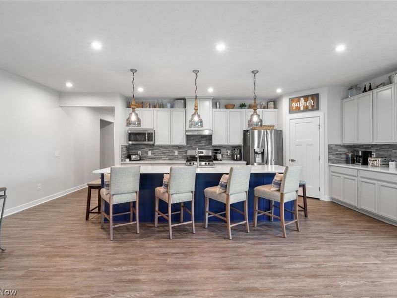 1157 Fountain View Street NE, Canton, OH 44721 Photo 10