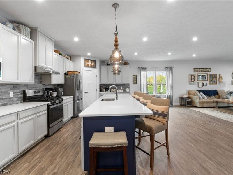 1157 Fountain View Street NE, Canton, OH 44721 Photo 12
