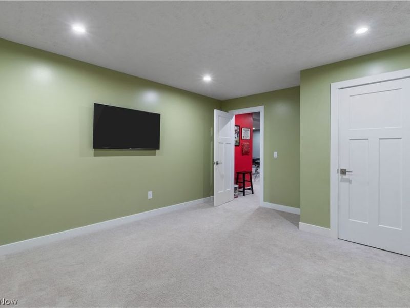 1157 Fountain View Street NE, Canton, OH 44721 Photo 30