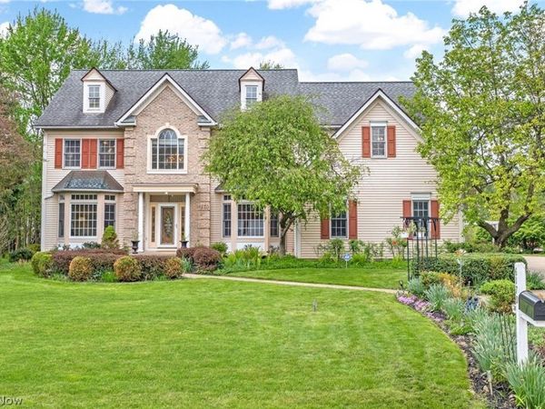 6170 Nicholson Drive , Hudson, OH 44236