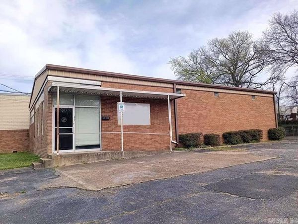 127 W 5th Street, Malvern, AR 72104