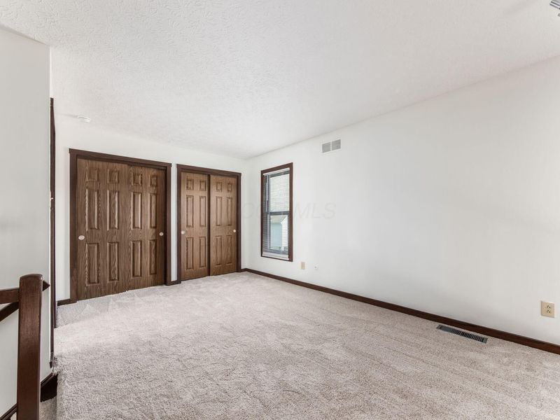 414 Edinburgh Road , Dublin, OH 43017 Photo 12