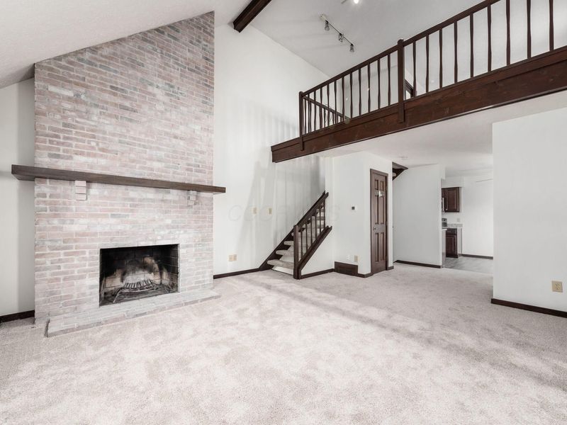 414 Edinburgh Road , Dublin, OH 43017 Photo 3