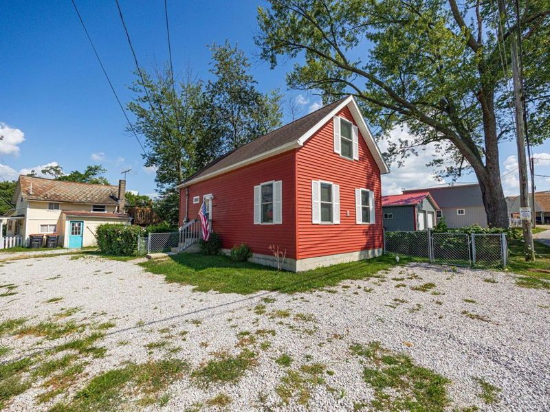 5 Rosebraugh Circle E, Buckeye Lake, OH 43008 Photo 2