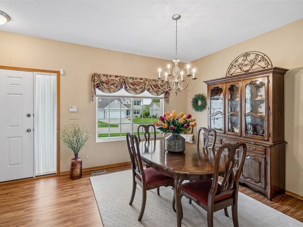 2305 NW Maple Street, Ankeny, IA 50023