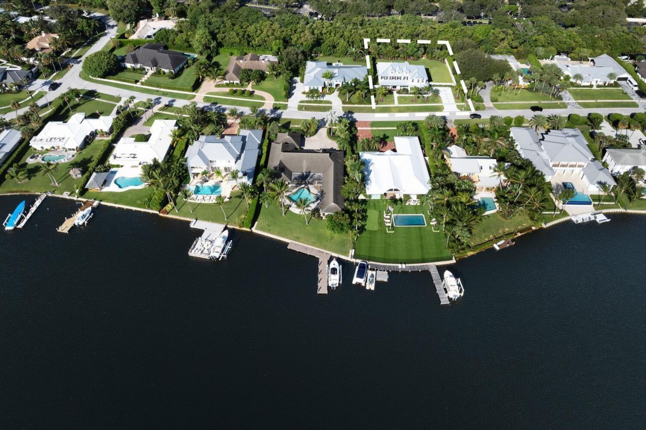 11823 Lake Shore Place, North Palm Beach, FL 33408 Photo