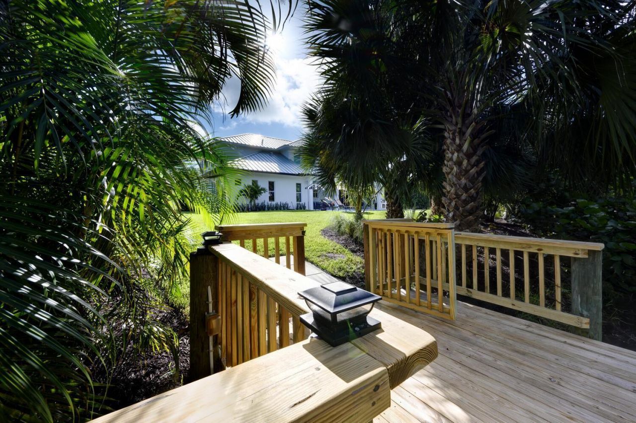 11823 Lake Shore Place, North Palm Beach, FL 33408 Photo