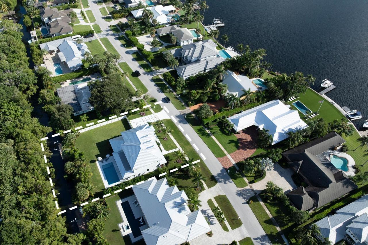 11823 Lake Shore Place, North Palm Beach, FL 33408 Photo
