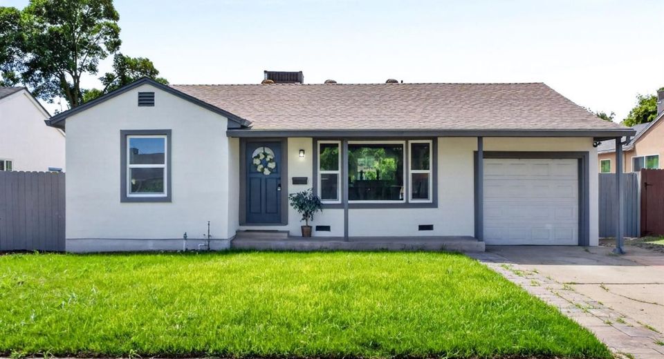 1548 Sterling St, Sacramento, CA 95822 Photo