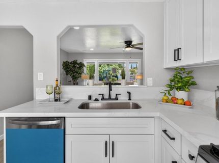 1548 Sterling St, Sacramento, CA 95822 Photo