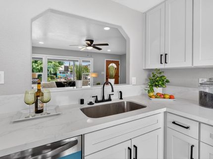 1548 Sterling St, Sacramento, CA 95822 Photo