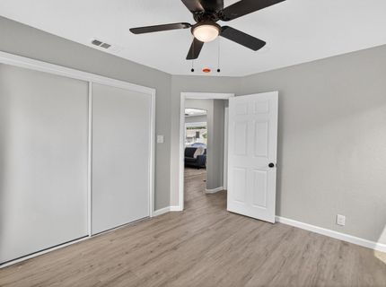 1548 Sterling St, Sacramento, CA 95822 Photo