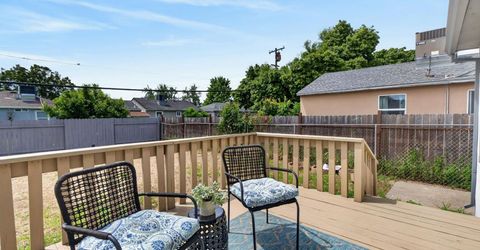 1548 Sterling St, Sacramento, CA 95822 Photo