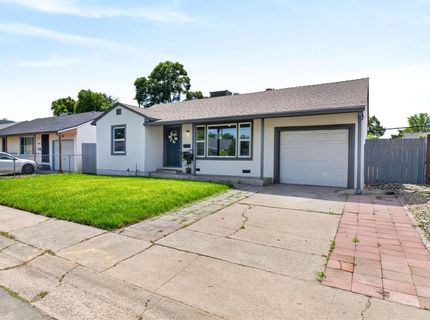 1548 Sterling St, Sacramento, CA 95822 Photo