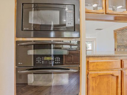 3029 Merrick San Way, Carmichael, CA 95608 Photo