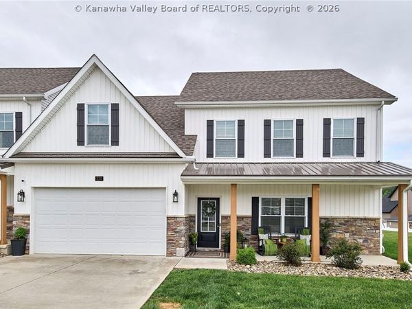 231 Steve Circle, Hurricane, WV 25526