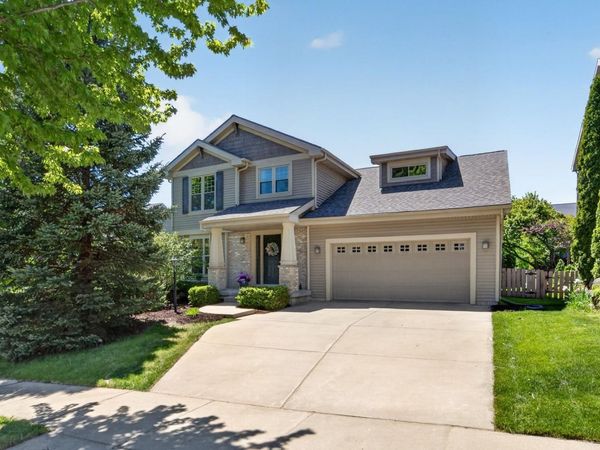 2995 Hartwicke Drive, Fitchburg, WI 53711