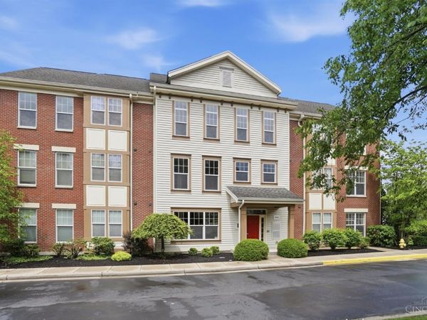 3346 Marburg Square Lane, Unit 8E, Cincinnati, OH 45209