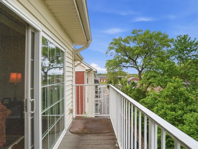 3346 Marburg Square Lane, Unit 8E, Cincinnati, OH 45209 Photo 15
