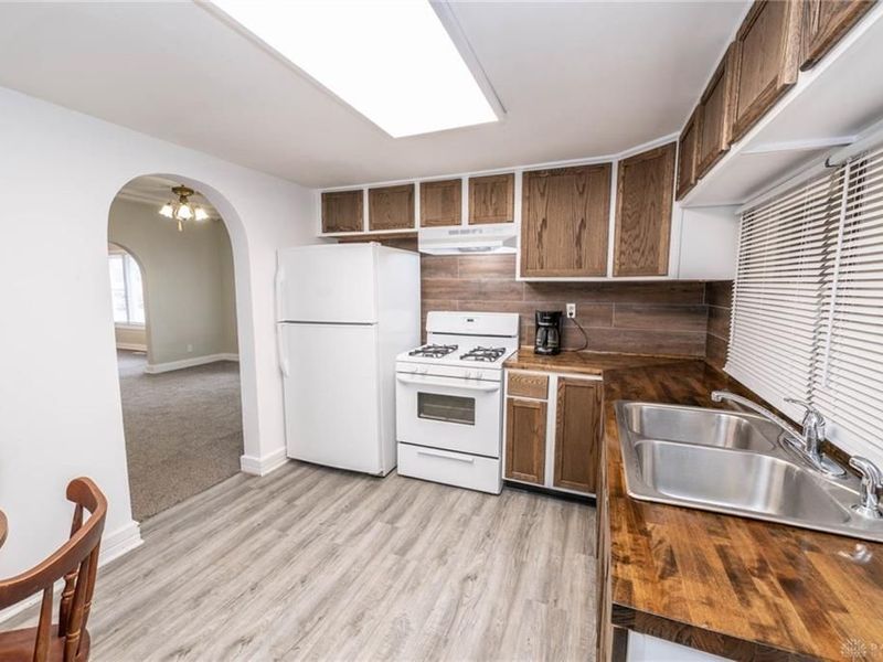 2294 E 40 US, Lewisburg, OH 45338 Photo 16