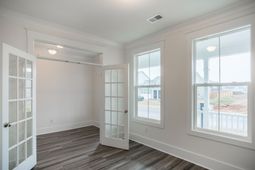 2019 Riverbend Drive photo 4