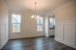 2019 Riverbend Drive photo 4