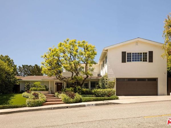 1615 Stradella Road, Los Angeles, CA 90077